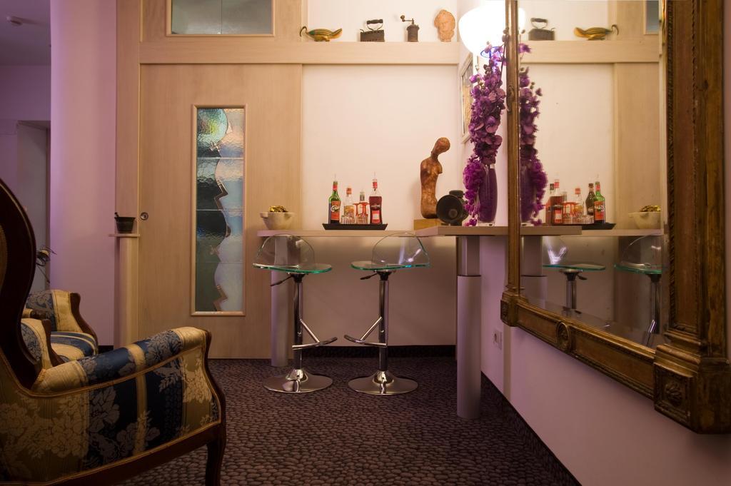 Hotel Appia 442 โรม ภายนอก รูปภาพ